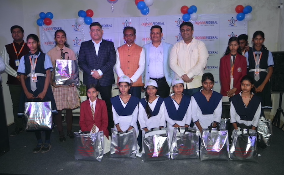 Ageas Federal's CSR Initiative Promotes Health & Hygiene for Adolescent Girls in Jharkhand