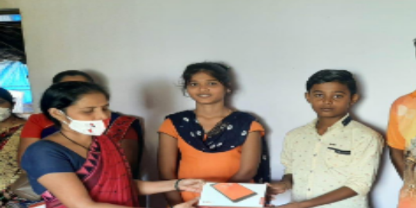 â€˜School-on-TABâ€™,-an-initiative-of-CFTI-to-help-underprivileged-students-continue-to-learn