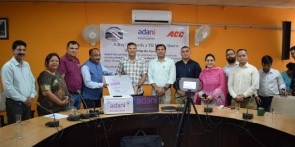 Adani-Foundation-Boosts-Early-TB-Detection-in-Bilaspur-with-Portable-X-Ray-Donation