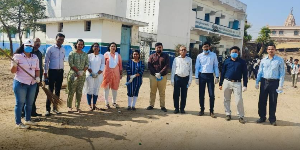 Cadila-Pharmaceuticals'-CSR-Initiative--Cleanliness-Drive-&-Tree-Plantation-in-Bhat-Village