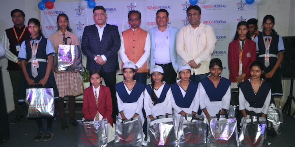 Ageas-Federal's-CSR-Initiative-Promotes-Health-&-Hygiene-for-Adolescent-Girls-in-Jharkhand
