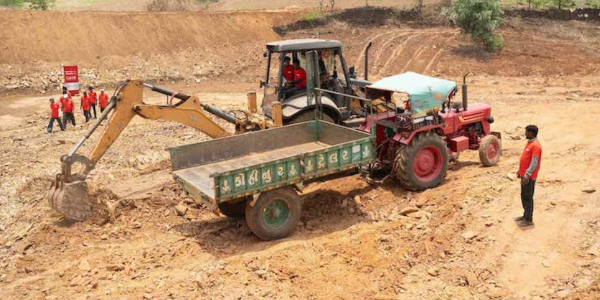 CLEAR-Premium-Water’s-CSR-Program-Revives-Devalali-Pond,-Boosting-Rural-Water-Security