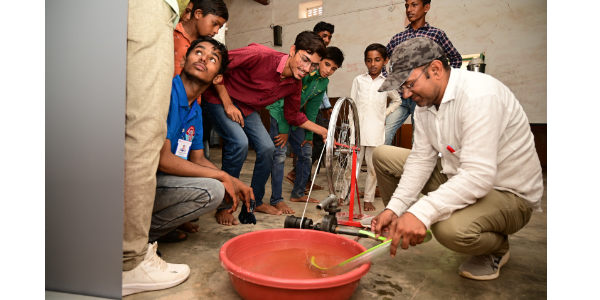 DIY STEM KITS and STEM program for Schools